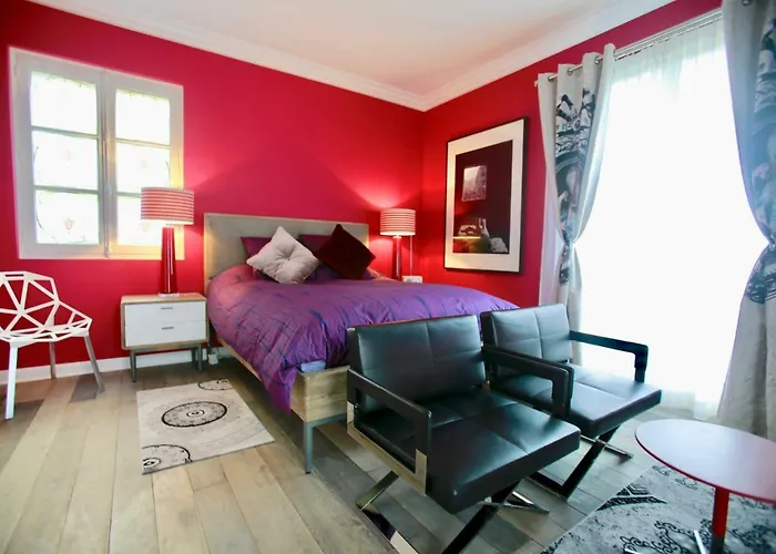 Le Talisman ベッド・アンド・ブレックファスト 4*